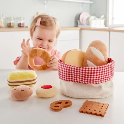 Игровой набор пекаря Hape Toddler Bread Basket купить в Кишиневе