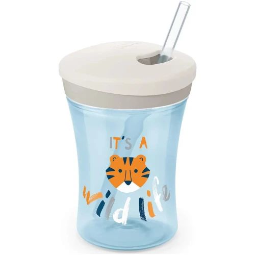 Набор из 2 чашек NUK Magic Cup (8+ мec) + Action Cup (12+ мec), 230 мл купить в Кишиневе