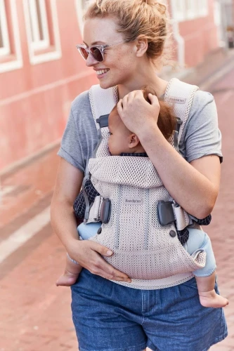 Marsupiu BabyBjorn One Air Pearly Pink 3D Mesh cumpăra în Chișinau
