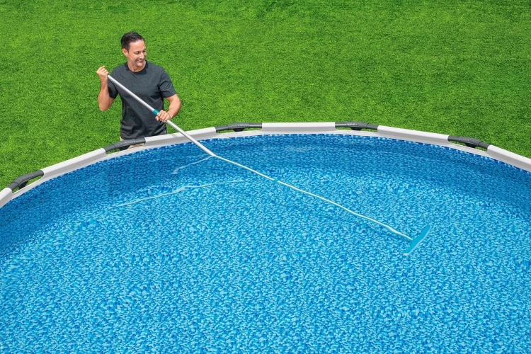 Perie de curățat pereții și fundul piscinei Bestway, 63,5x12,2x12,1 cm cumpăra în Chișinau