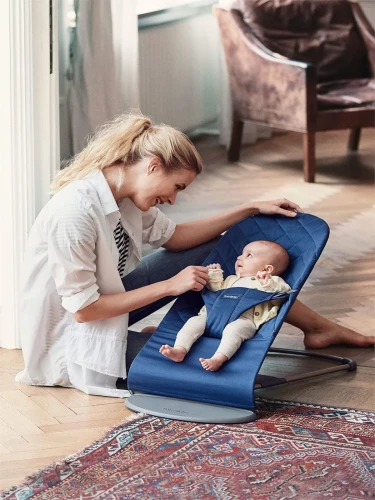 Качалка BabyBjorn Bliss Midnight Blue купить в Кишиневе
