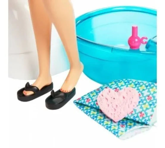 Păpușă Barbie cu accesorii "Salon de manichiură" cumpăra în Chișinau