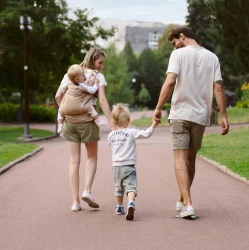 Sistem de purtare transformabil Booster Babymoov Moov & Boost Bej cumpăra în Chișinau. Foto 6