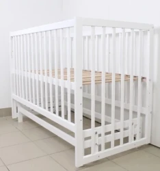 Детская кроватка Кузя София Белый на маятнике купить в Кишиневе. Фото 3