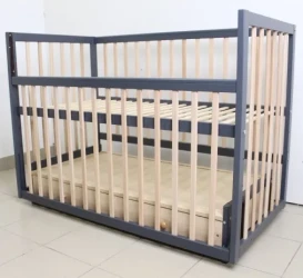 Детская кроватка Кузя София Антрацит Натур на маятнике с ящиком купить в Кишиневе. Фото 4