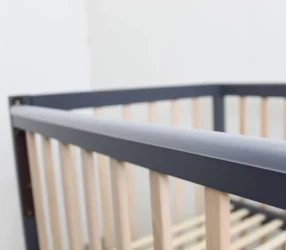 Детская кроватка Кузя София Антрацит Натур на маятнике с ящиком купить в Кишиневе. Фото 12